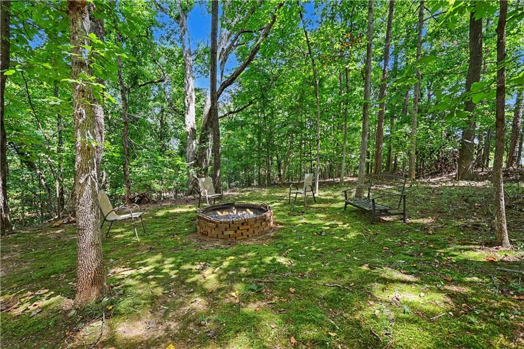 5 bedroom, 4 bathroom, 3,341 sq ft single family residence for sale at 3616 Lively Oak Drive, Jefferson, GA 30549 — photo 3