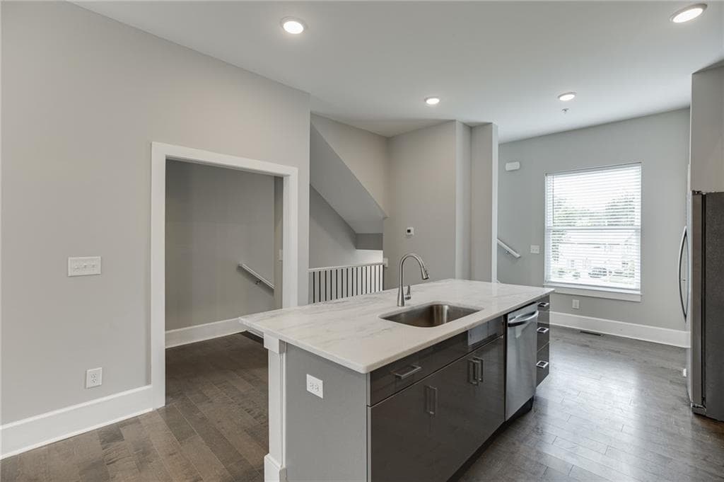 3 bedroom, 3 bathroom, 2,007 sq ft townhouse for rent at 456 Parkway Drive 6, Atlanta, GA 30308 for $3,800 a month — photo 7