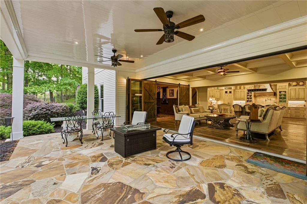 5 bedroom, 7 bathroom, 6,838 sq ft single family residence for sale at 114 Northeast Cove Circle, Dawsonville, GA 30534 — photo 10