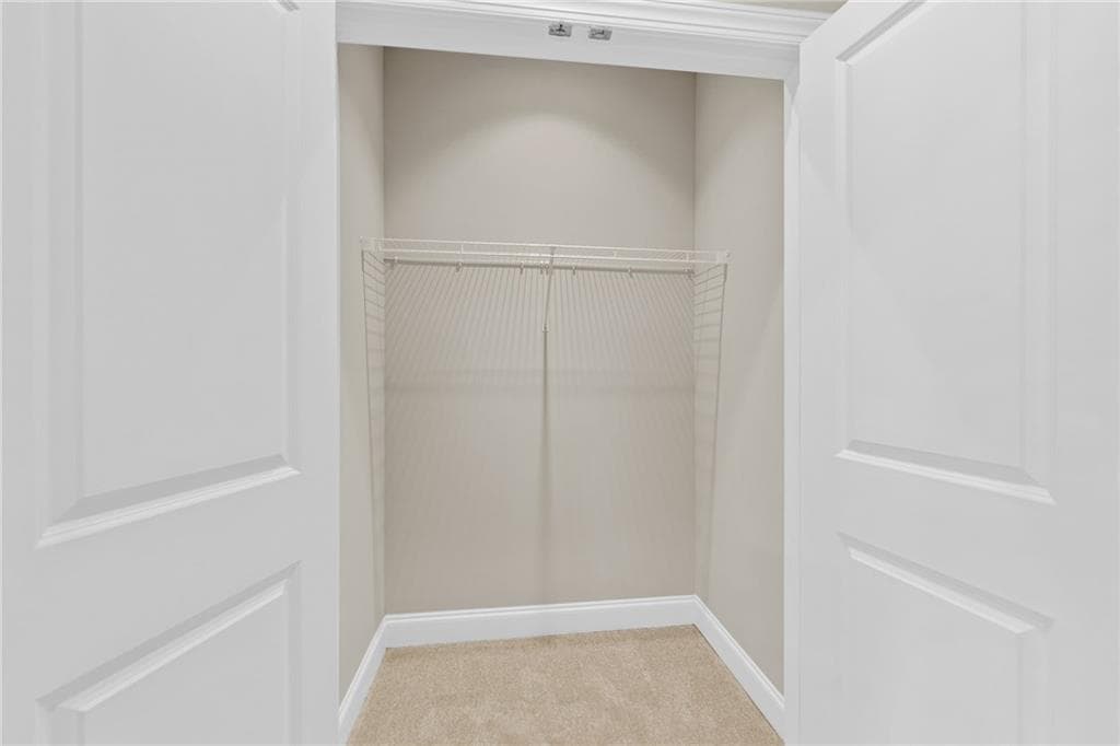 4 bedroom, 4 bathroom, 2,407 sq ft townhouse under contract at 4079 Townsend Lane, Dunwoody, GA 30346 — photo 8