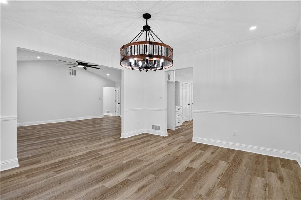 3 bedroom, 2 bathroom, 1,945 sq ft single family residence under contract at 135 Springhouse Lane, Fayetteville, GA 30214 — photo 10