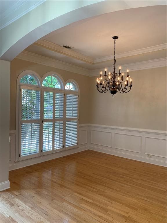 5 bedroom, 4 bathroom, 3,592 sq ft single family residence for rent at 1207 Dunwoody Village Drive, Dunwoody, GA 30338 for $4,300 a month — photo 3