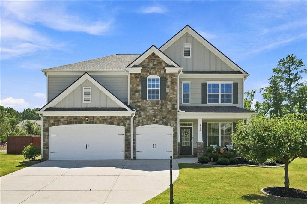 5 bedroom, 4 bathroom, 3,603 sq ft home for sale at 6715 Rambling Vale, Cumming, GA