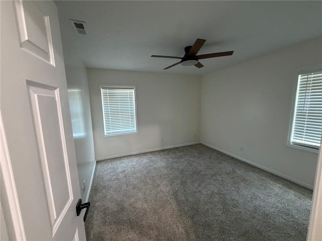 3 bedroom, 2 bathroom, 1,556 sq ft single family residence for rent at 4309 Oak Ridge Bend, Valdosta, GA 31602 for $2,500 a month — photo 10
