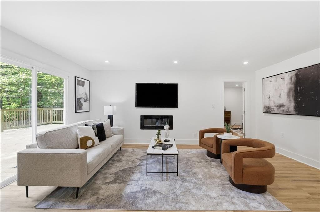 4 bedroom, 3 bathroom, 1,862 sq ft single family residence for sale at 3000 Henderson Mill Road, Atlanta, GA 30341 — photo 6