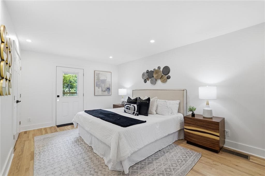 4 bedroom, 3 bathroom, 1,862 sq ft single family residence for sale at 3000 Henderson Mill Road, Atlanta, GA 30341 — photo 7