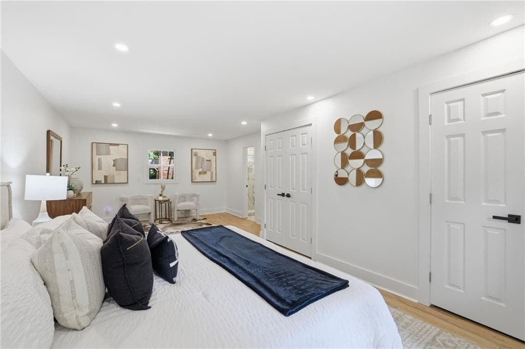 4 bedroom, 3 bathroom, 1,862 sq ft single family residence for sale at 3000 Henderson Mill Road, Atlanta, GA 30341 — photo 3