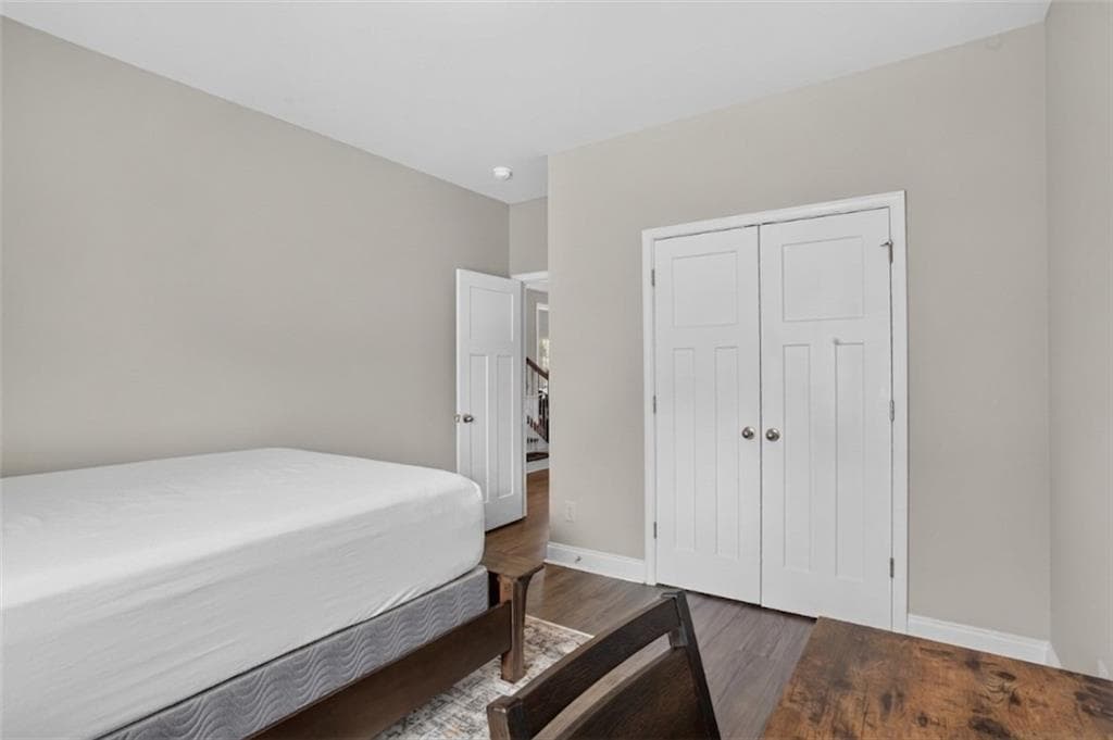 5 bedroom, 3 bathroom, 3,108 sq ft single family residence for sale at 4374 Vernon Street, Lilburn, GA 30047 — photo 10