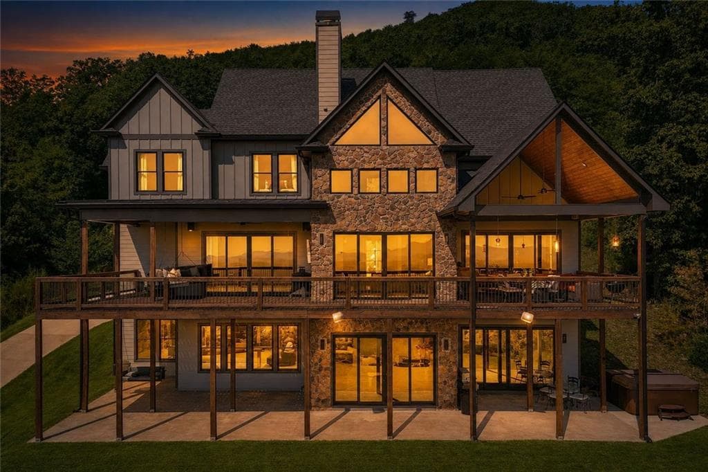 6 bedroom, 5 bathroom single family residence for sale at 1088 Sharp Mountain Parkway, Jasper, GA 30143 — photo 5