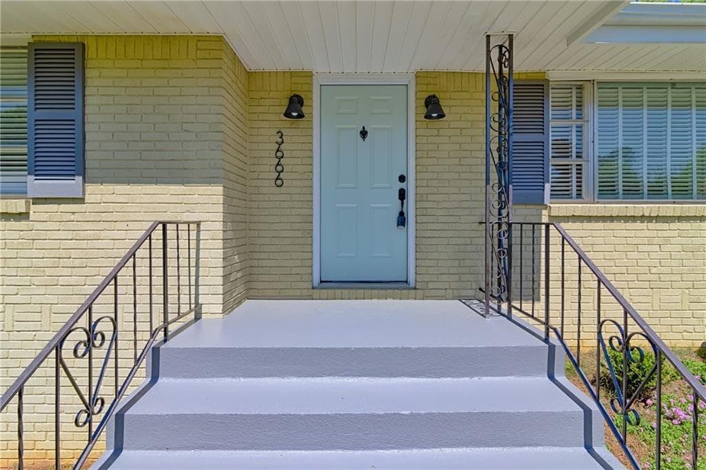 3 bedroom, 2 bathroom, 1,099 sq ft single family residence for rent at 3666 Wisteria Lane, Smyrna, GA 30082 for $2,250 a month — photo 2