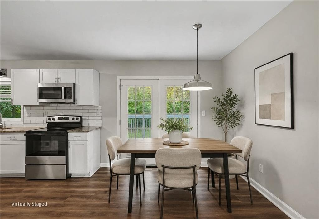 3 bedroom, 2 bathroom, 1,136 sq ft single family residence for sale at 5893 Ronnie Drive, Rex, GA 30273 — photo 10