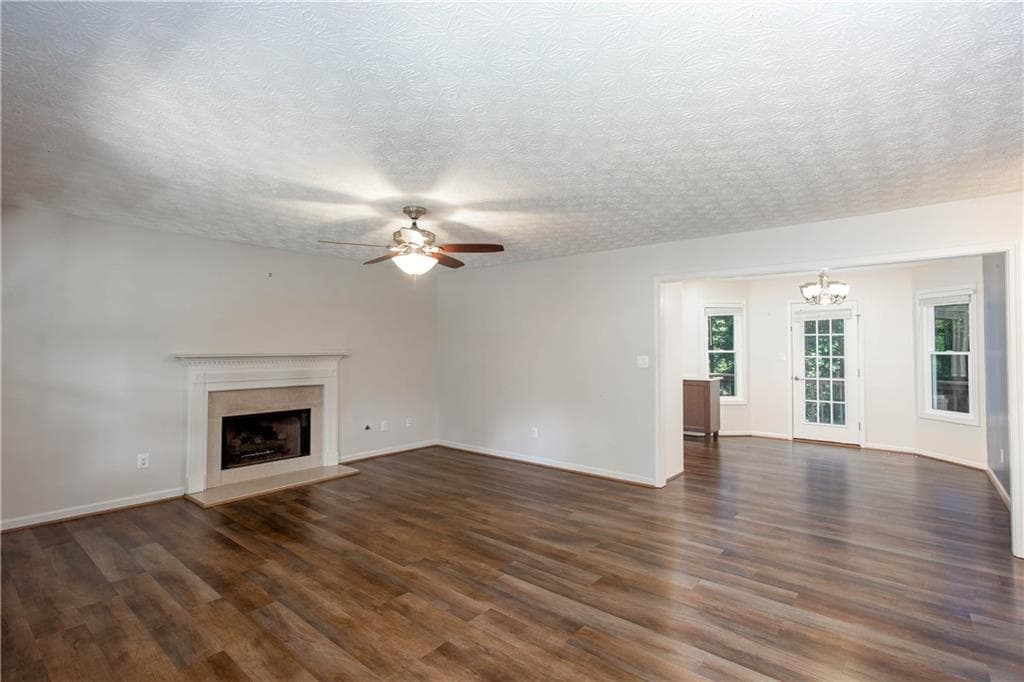 3 bedroom, 2 bathroom, 1,502 sq ft single family residence for sale at 178 N Springs Court, Acworth, GA 30101 — photo 9