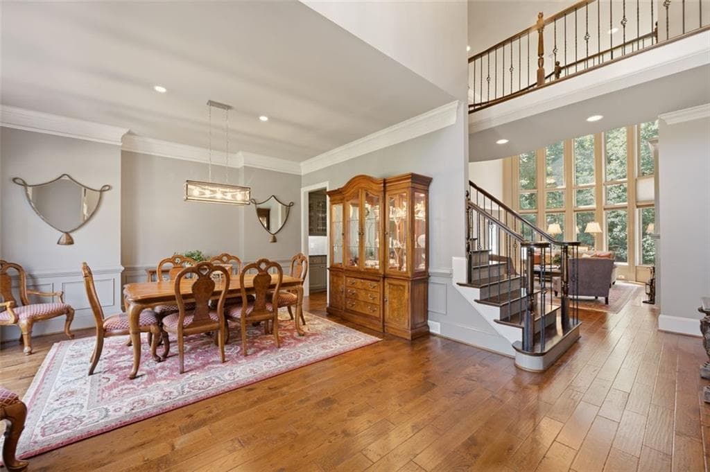 6 bedroom, 5 bathroom, 6,865 sq ft single family residence for sale at 348 Aviemore Lane, Suwanee, GA 30024 — photo 8