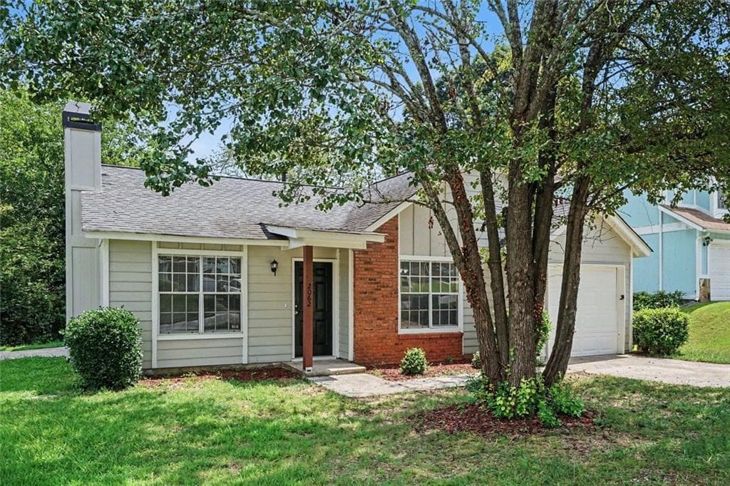 3 bedroom, 2 bathroom, 1,178 sq ft single family residence for sale at 2062 W Morgan's Bluff Court, Lithonia, GA 30058