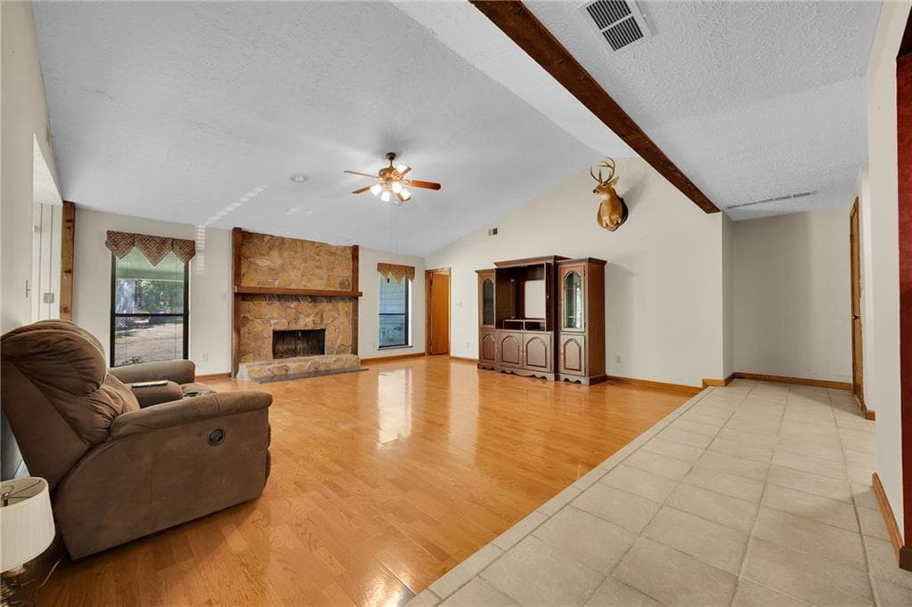 3 bedroom, 2 bathroom, 1,944 sq ft single family residence for sale at 140 Hickory Drive, Stockbridge, GA 30281 — photo 7
