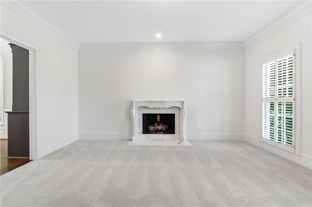 5 bedroom, 5 bathroom, 4,619 sq ft single family residence under contract at 135 Gilford Way, Sandy Springs, GA 30350 — photo 8
