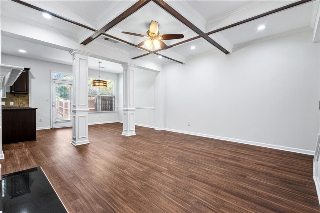 3 bedroom, 3 bathroom, 2,022 sq ft townhouse for sale at 2121 Spicy Pine Lane, Lawrenceville, GA 30044 — photo 3