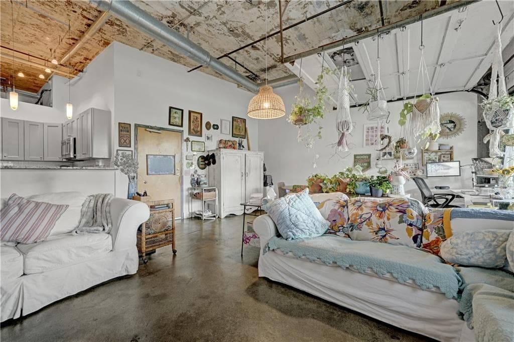 1 bedroom, 1 bathroom, 1,132 sq ft condominium for sale at 881 Memorial Drive 117, Atlanta, GA 30316 — photo 5