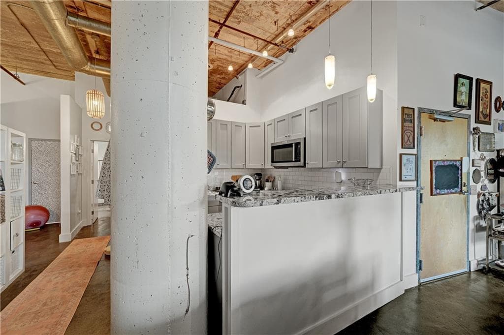 1 bedroom, 1 bathroom, 1,132 sq ft condominium for sale at 881 Memorial Drive 117, Atlanta, GA 30316 — photo 6