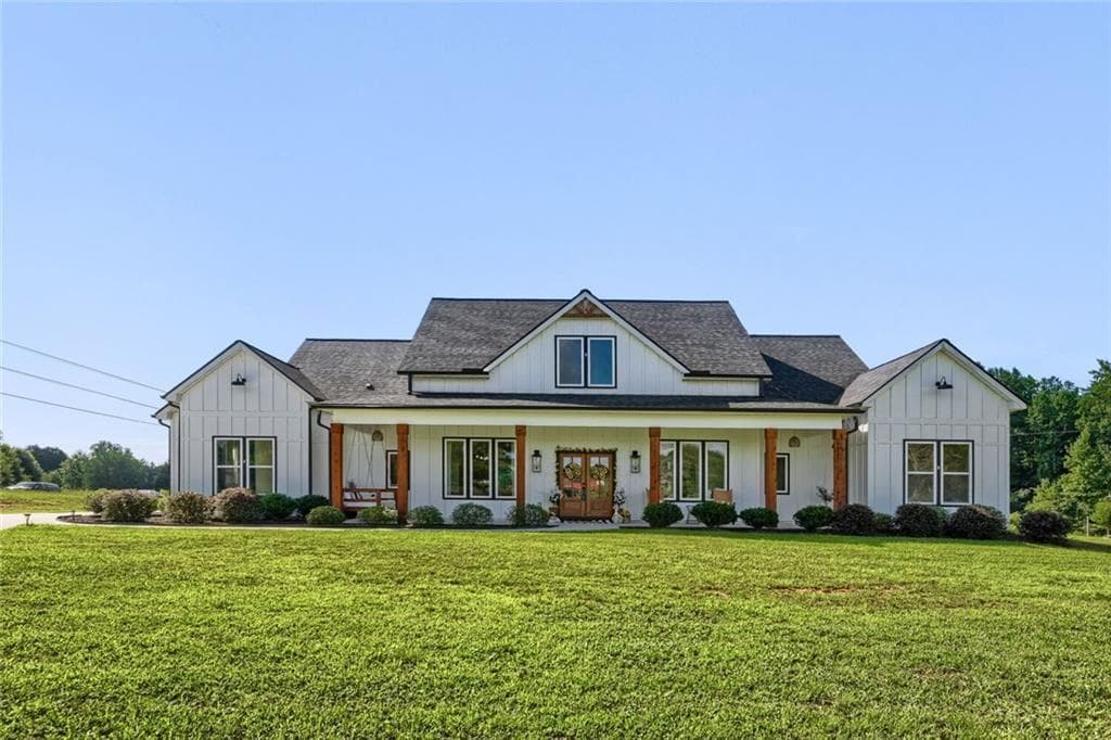 4 bedroom, 4 bathroom, 4,140 sq ft single family residence for sale at 1225 Rocky Creek Road, Locust Grove, GA 30248 — photo 6