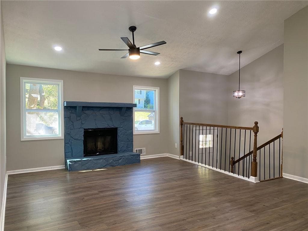 5 bedroom, 3 bathroom, 2,188 sq ft single family residence for sale at 1413 Silver Lake Drive, Norcross, GA 30093 — photo 5