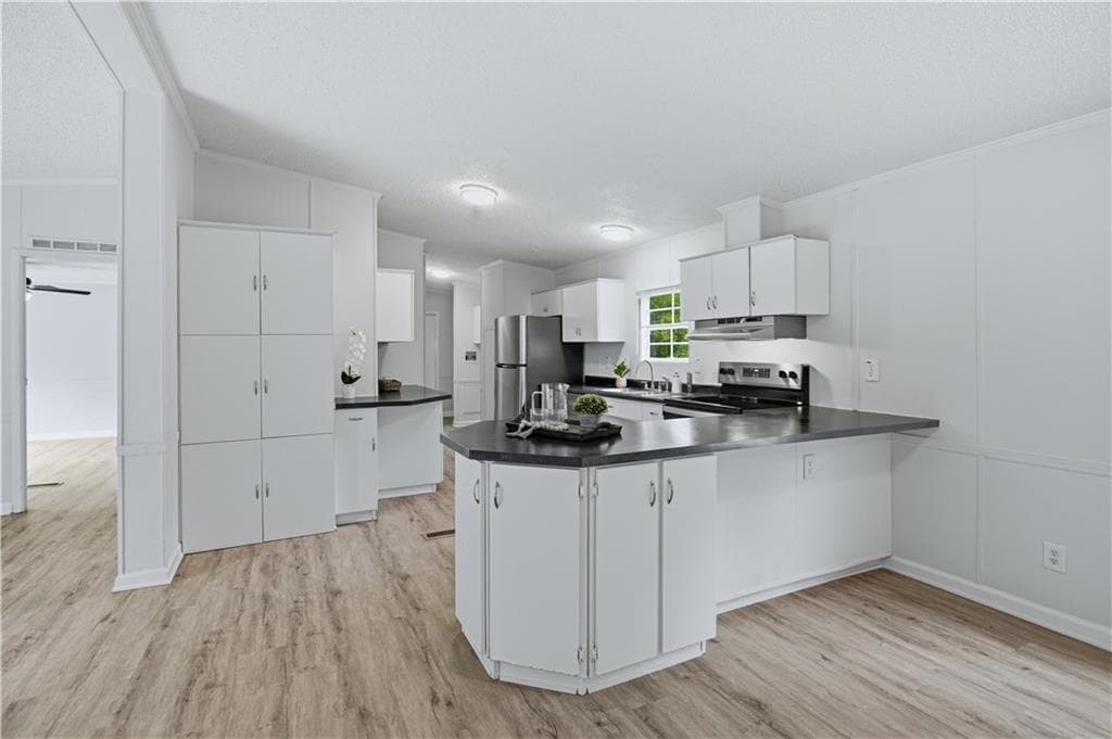 3 bedroom, 2 bathroom, 1,300 sq ft single family residence for sale at 320 Durable Drive, Demorest, GA 30535 — photo 10