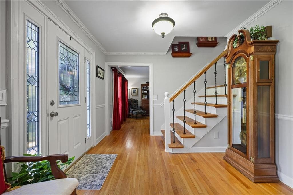 5 bedroom, 5 bathroom, 3,532 sq ft single family residence under contract at 961 Mountain Brook Lane, Marietta, GA 30064 — photo 4