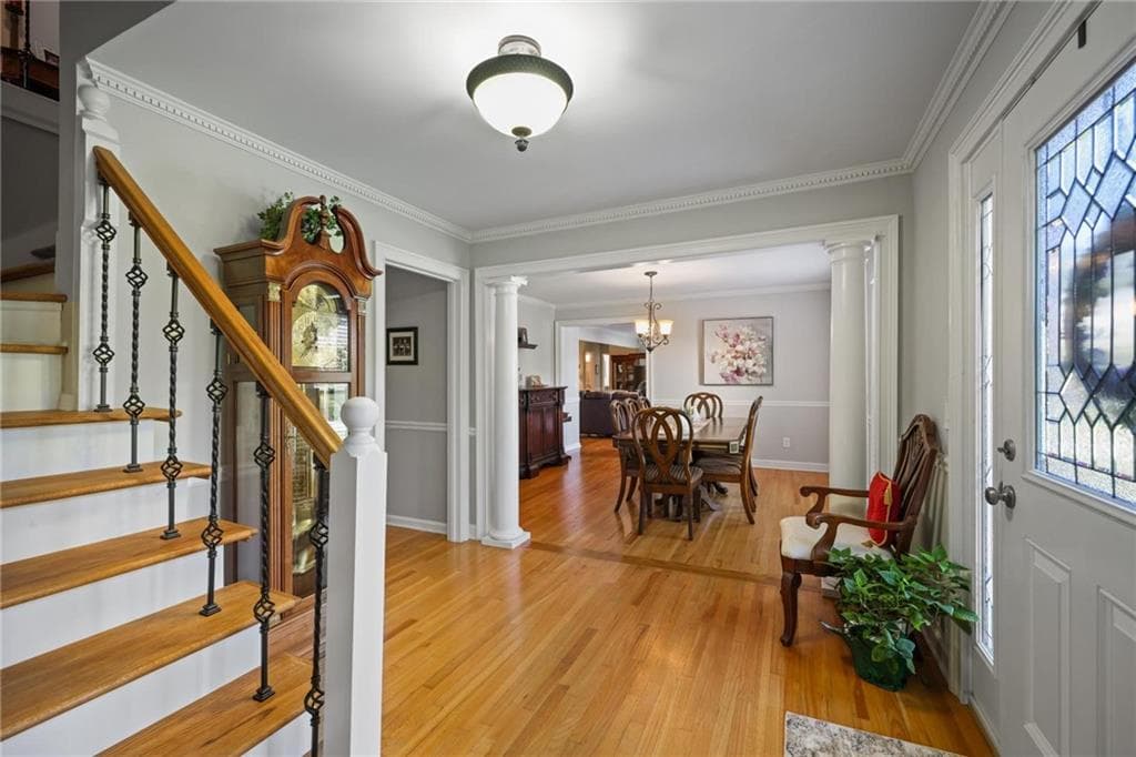 5 bedroom, 5 bathroom, 3,532 sq ft single family residence under contract at 961 Mountain Brook Lane, Marietta, GA 30064 — photo 5