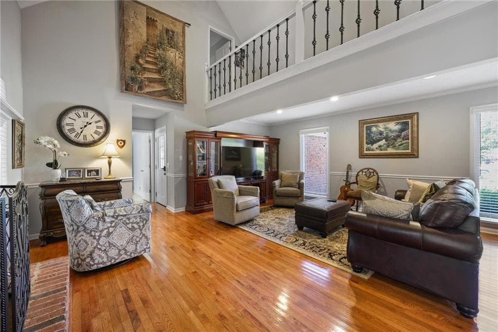 5 bedroom, 5 bathroom, 3,532 sq ft single family residence under contract at 961 Mountain Brook Lane, Marietta, GA 30064 — photo 9