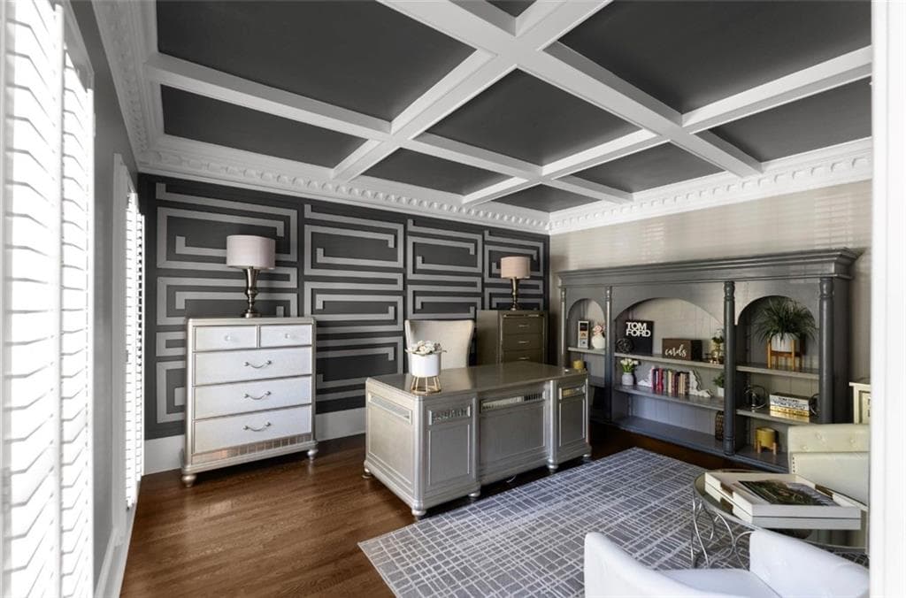 5 bedroom, 5 bathroom, 5,538 sq ft single family residence for sale at 4576 Ridgegate Drive, Peachtree Corners, GA 30097 — photo 7