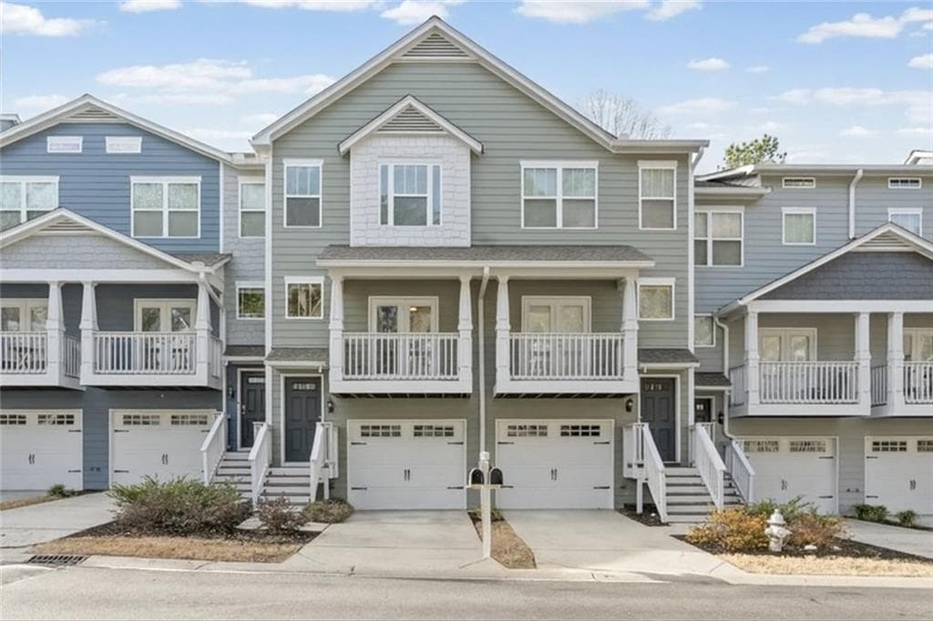 3 bedroom, 4 bathroom, 1,326 sq ft townhouse for sale at 1057 Liberty Parkway, Atlanta, GA 30318 — photo 1 of 41