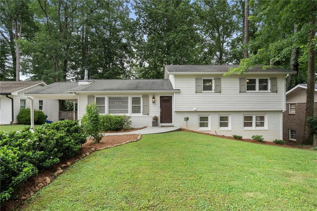 4 bedroom, 3 bathroom, 1,777 sq ft single family residence for sale at 2353 Cortez Way, Brookhaven, GA 30319 — photo 2