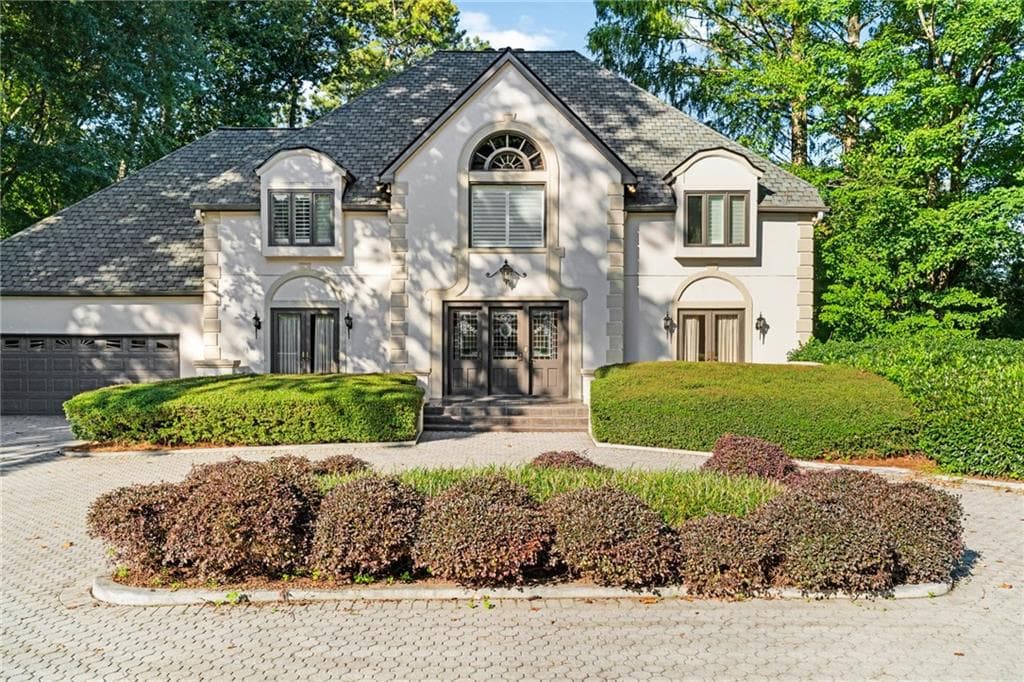5 bedroom, 5 bathroom, 6,342 sq ft single family residence for sale at 550 Atlanta Country Club Drive, Marietta, GA 30067 — photo 3