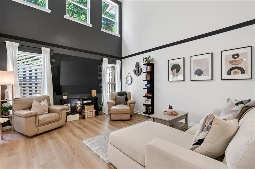 3 bedroom, 3 bathroom, 1,681 sq ft townhouse for sale at 502 Hillside Trail, Woodstock, GA 30188 — photo 4