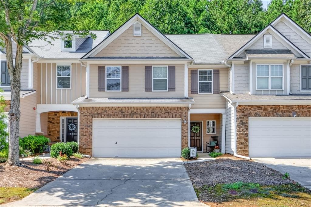 3 bedroom, 3 bathroom, 1,681 sq ft townhouse for sale at 502 Hillside Trail, Woodstock, GA 30188