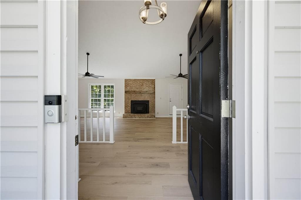 3 bedroom, 2 bathroom, 2,405 sq ft single family residence for sale at 1691 Bentwood Drive, Lilburn, GA 30047 — photo 6