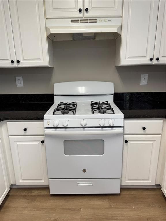 3 bedroom, 3 bathroom, 2,128 sq ft single family residence for rent at 325 Bramford Way, Kennesaw, GA 30144 for $2,400 a month — photo 5