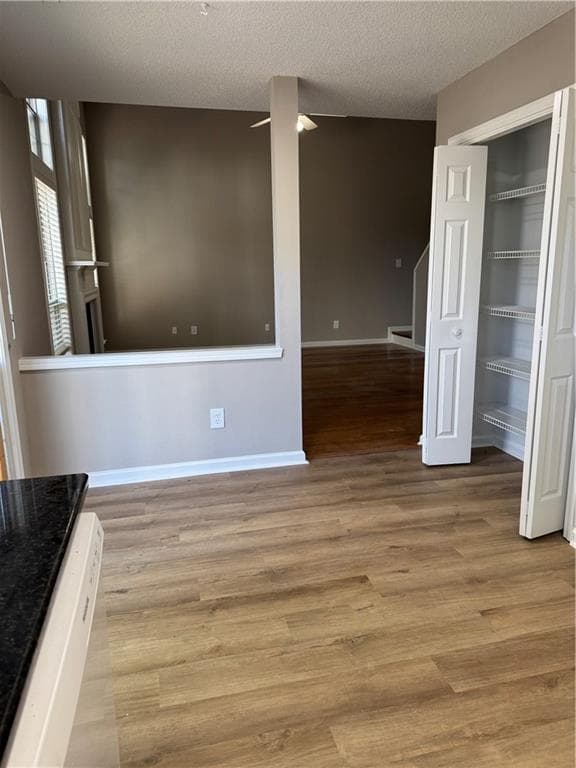 3 bedroom, 3 bathroom, 2,128 sq ft single family residence for rent at 325 Bramford Way, Kennesaw, GA 30144 for $2,400 a month — photo 7