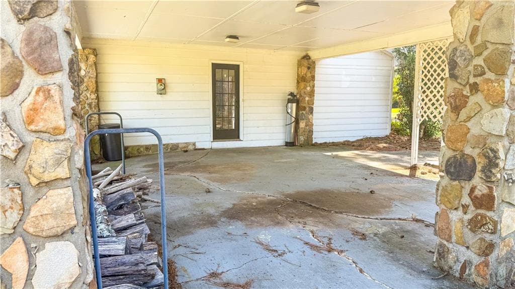 3 bedroom, 3 bathroom, 3,191 sq ft single family residence for sale at 5931 Brassie Ridge Lane, Ellenwood, GA 30294 — photo 7