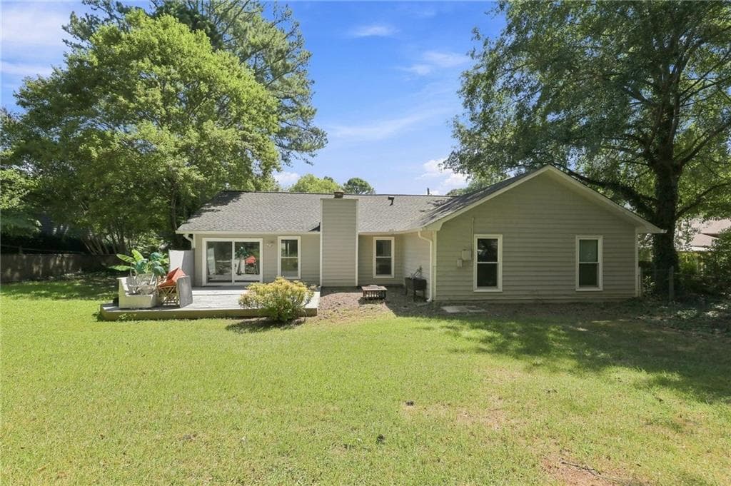 3 bedroom, 2 bathroom, 1,884 sq ft single family residence for sale at 4285 Reef Road, Marietta, GA 30066 — photo 4