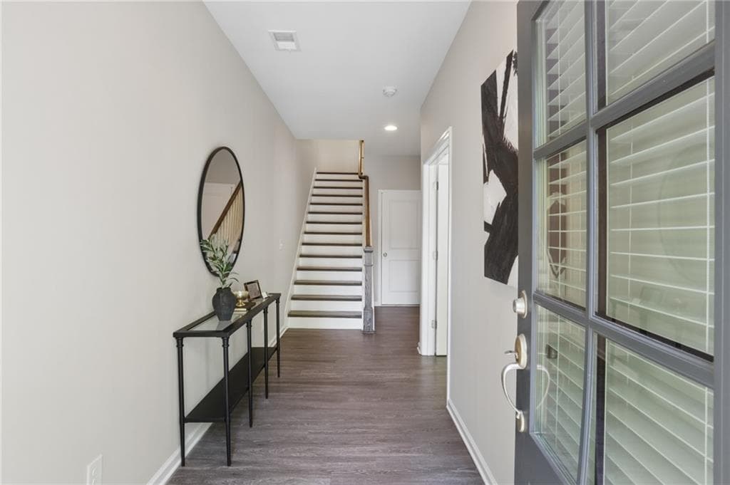3 bedroom, 4 bathroom, 2,073 sq ft townhouse for sale at 759 Cady Way, Atlanta, GA 30312 — photo 3