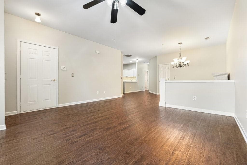 2 bedroom, 2 bathroom, 1,278 sq ft condominium for sale at 222 Riverstone Place, Canton, GA 30114 — photo 6