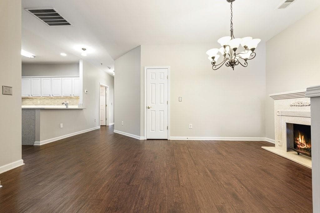 2 bedroom, 2 bathroom, 1,278 sq ft condominium for sale at 222 Riverstone Place, Canton, GA 30114 — photo 10