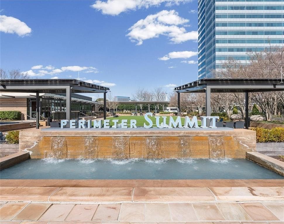 2 bedroom, 2 bathroom, 1,008 sq ft condominium for rent at 10 Perimeter Summit Boulevard 4236, Atlanta, GA 30319 for $2,150 a month — photo 2
