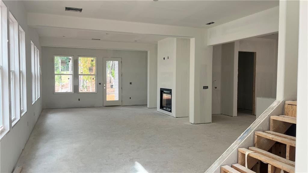 4 bedroom, 4 bathroom, 3,198 sq ft single family residence for sale at 436 Edgewater Chase, Canton, GA 30115 — photo 3