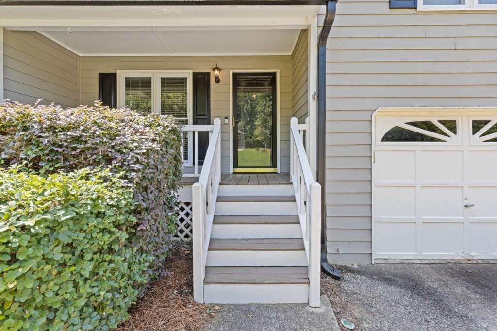 3 bedroom, 2 bathroom, 1,482 sq ft single family residence for sale at 81 Shefield Place, Douglasville, GA 30134 — photo 4
