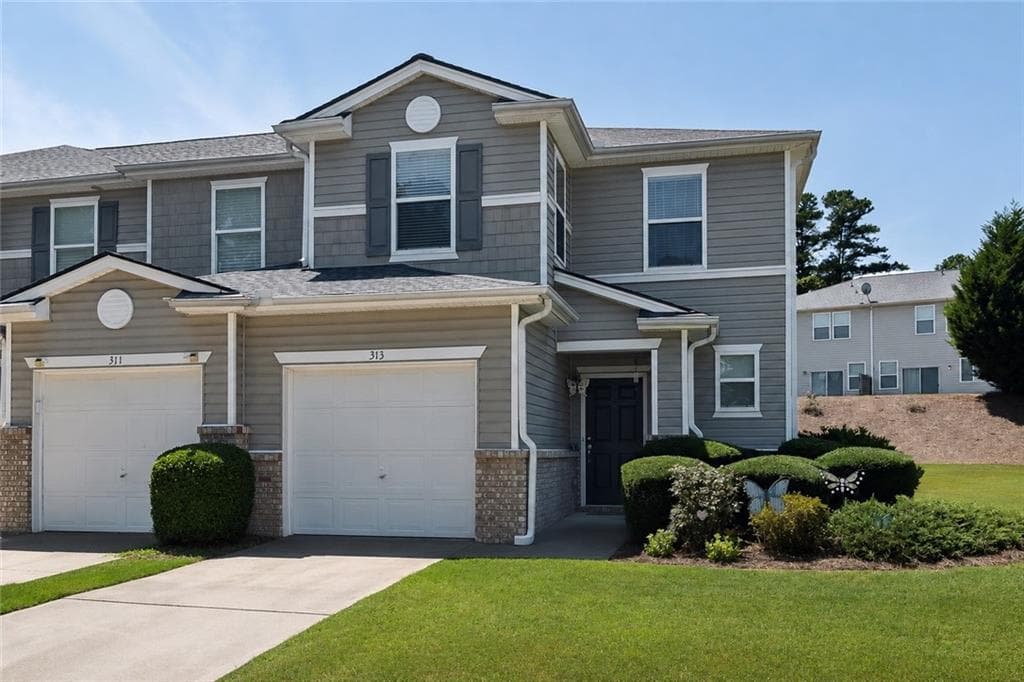 3 bedroom, 3 bathroom, 1,518 sq ft townhouse for sale at 313 Oak Leaf Place, Acworth, GA 30102