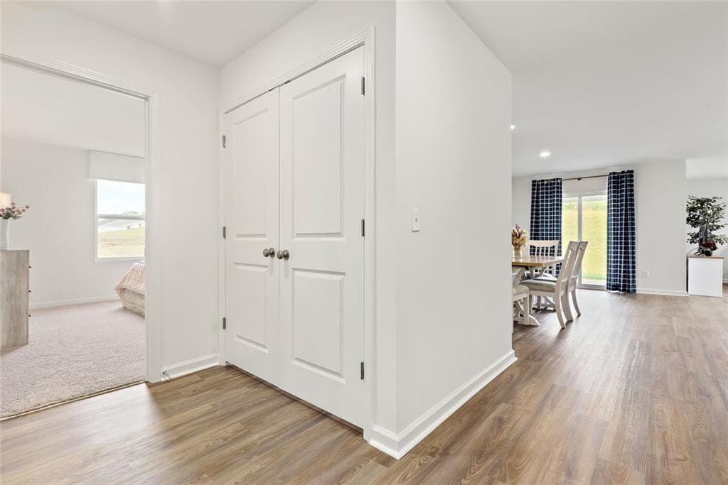 4 bedroom, 2 bathroom, 1,773 sq ft single family residence for sale at 101 Rainbow Lane, Hartwell, GA 30643 — photo 5