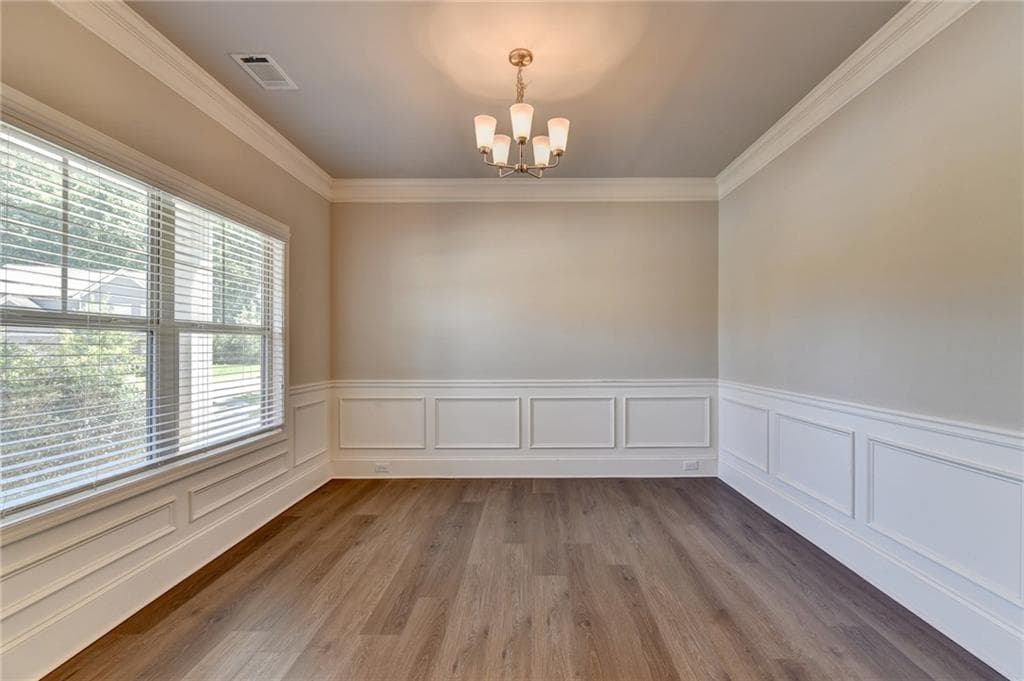 4 bedroom, 3 bathroom, 2,225 sq ft single family residence for sale at 4409 Beechnut View, Gainesville, GA 30504 — photo 5