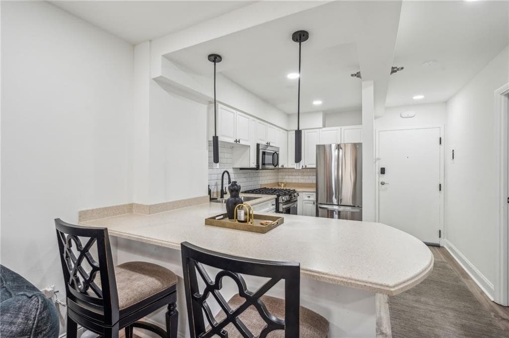 1 bedroom, 1 bathroom, 505 sq ft condominium for rent at 2479 Peachtree Road 612, Atlanta, GA 30305 for $1,600 a month — photo 5
